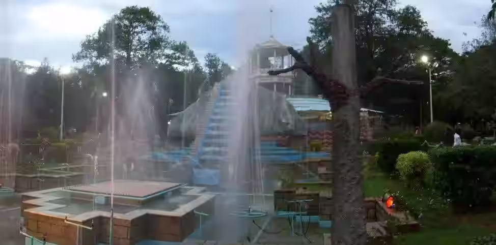 VOC Park outdoor photoshoot place in Coimbatore